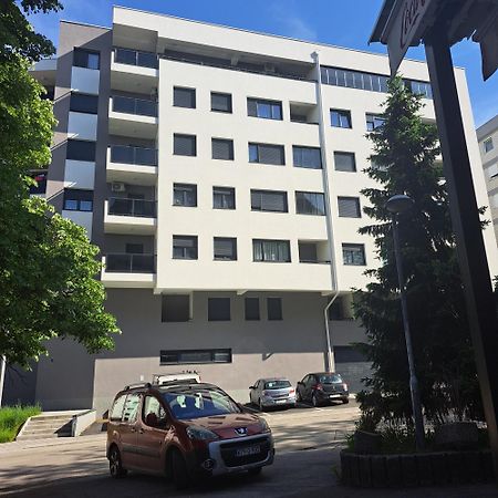 Apartman Luan บันยาลูกา ภายนอก รูปภาพ