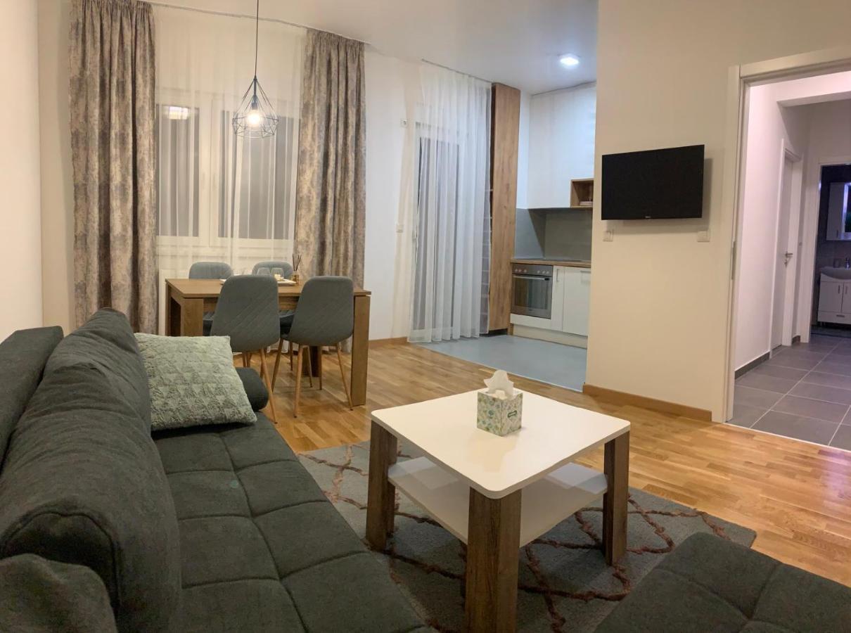 Apartman Luan บันยาลูกา ภายนอก รูปภาพ