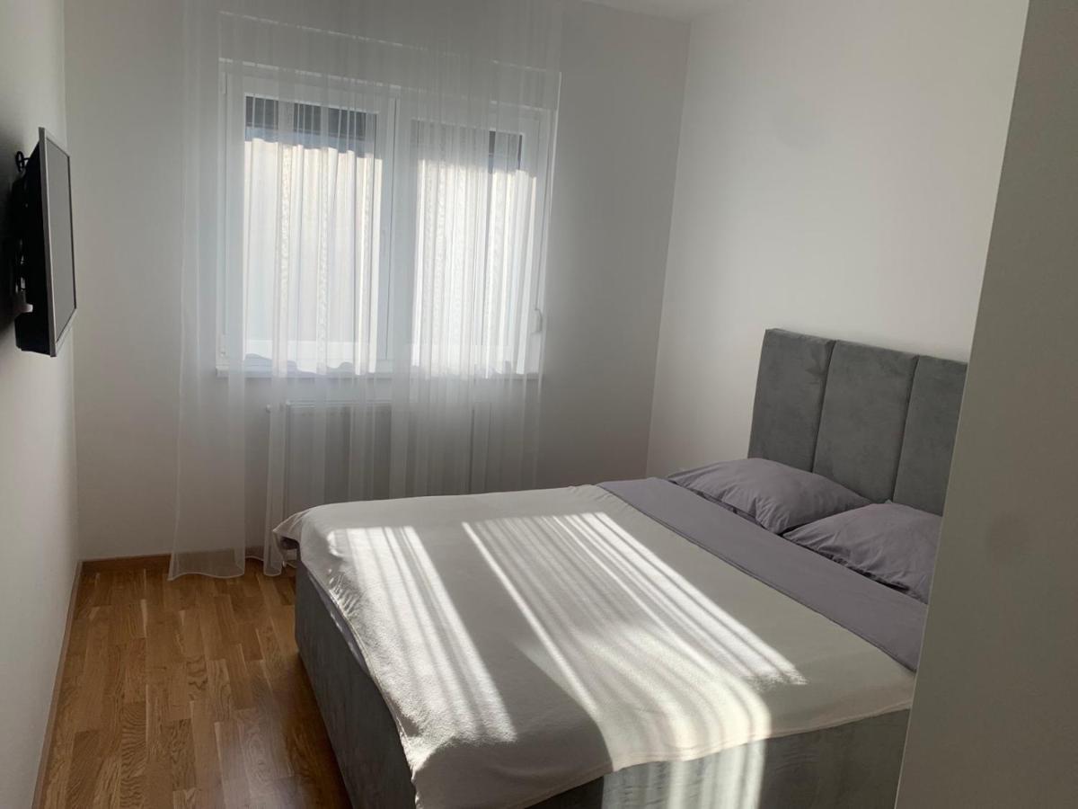 Apartman Luan บันยาลูกา ภายนอก รูปภาพ